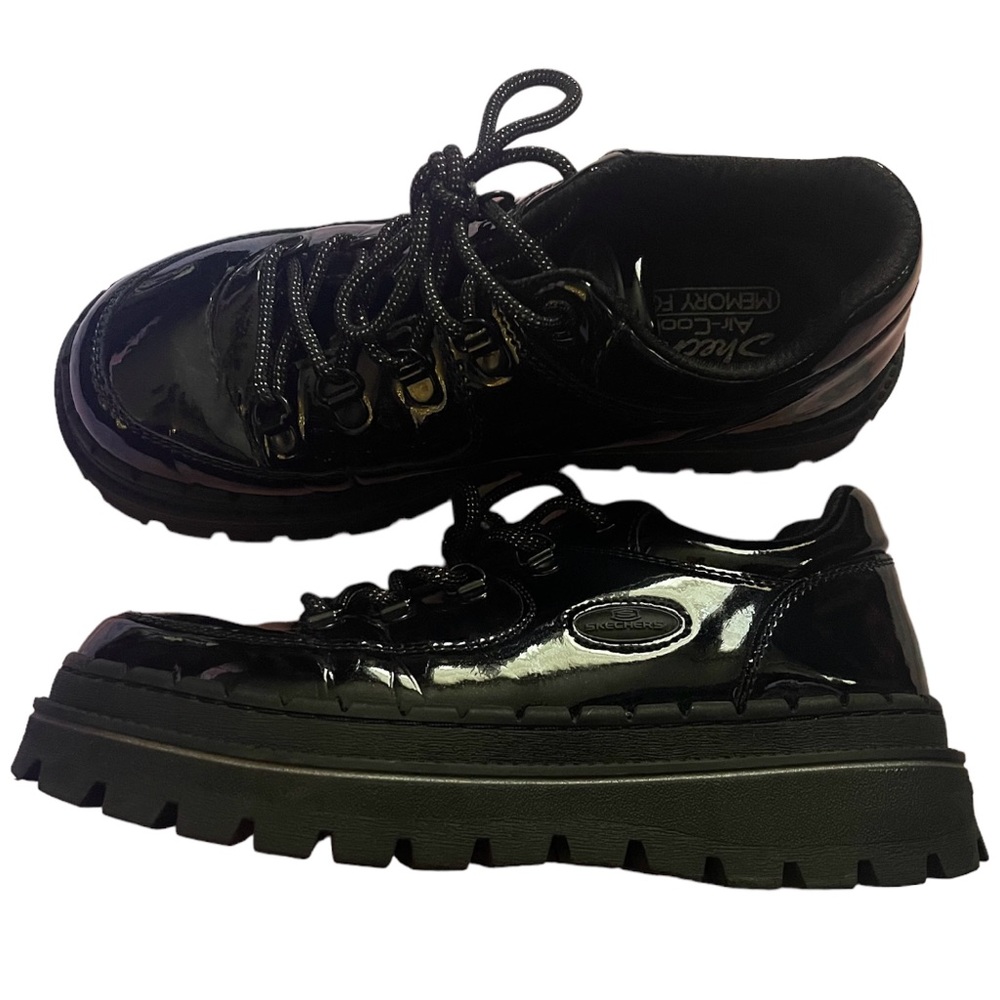 Urban Outfitters Skechers Jammers Cool Block Oxfords